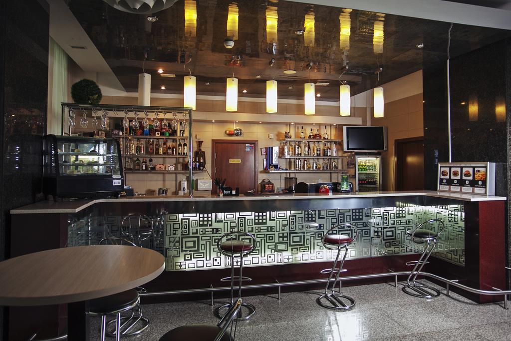 Victoria Hotel & Business Centre ミンスク エクステリア 写真