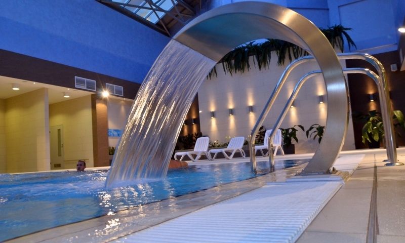 Victoria Hotel & Business Centre ミンスク エクステリア 写真