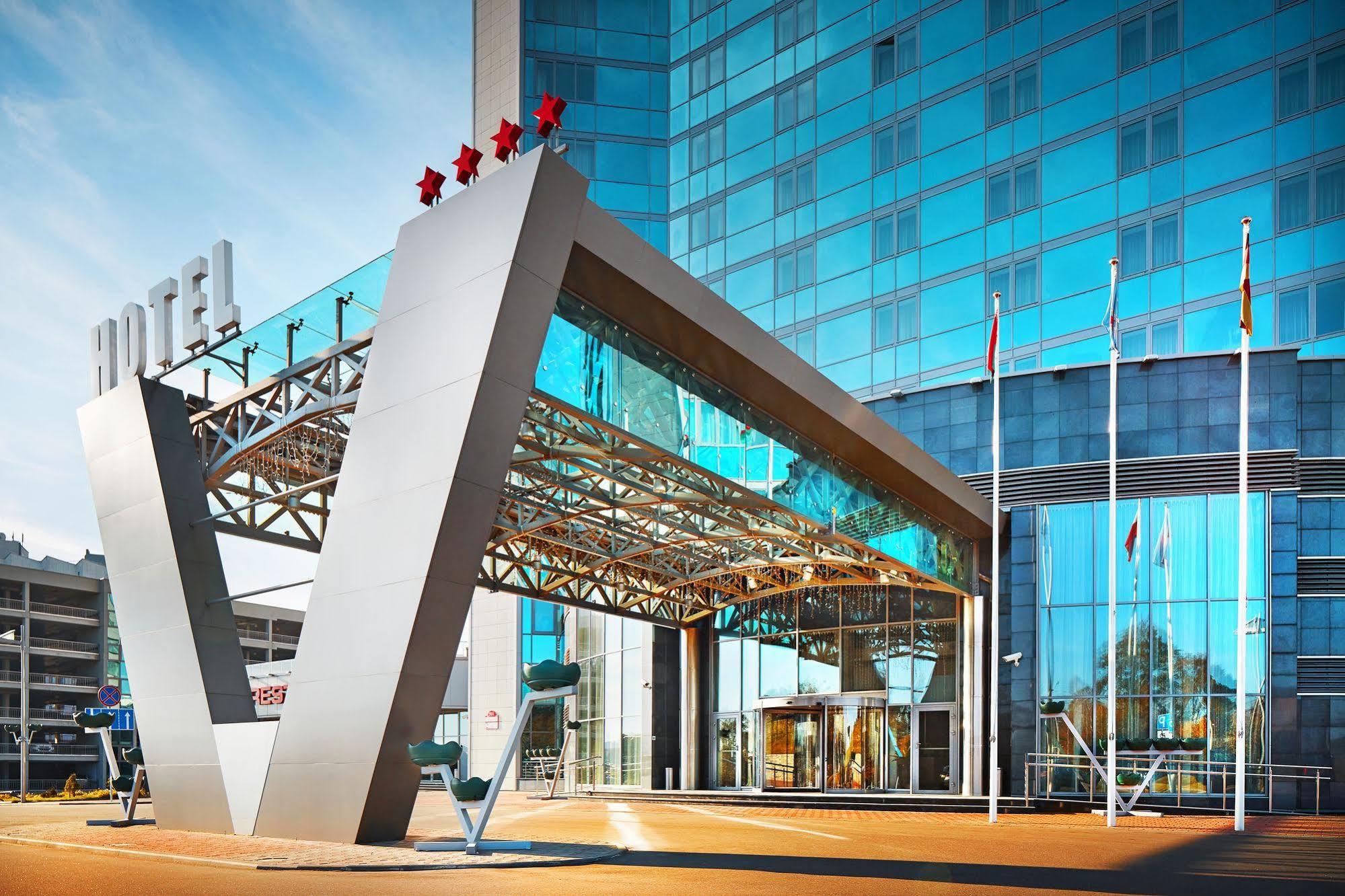 Victoria Hotel & Business Centre ミンスク エクステリア 写真